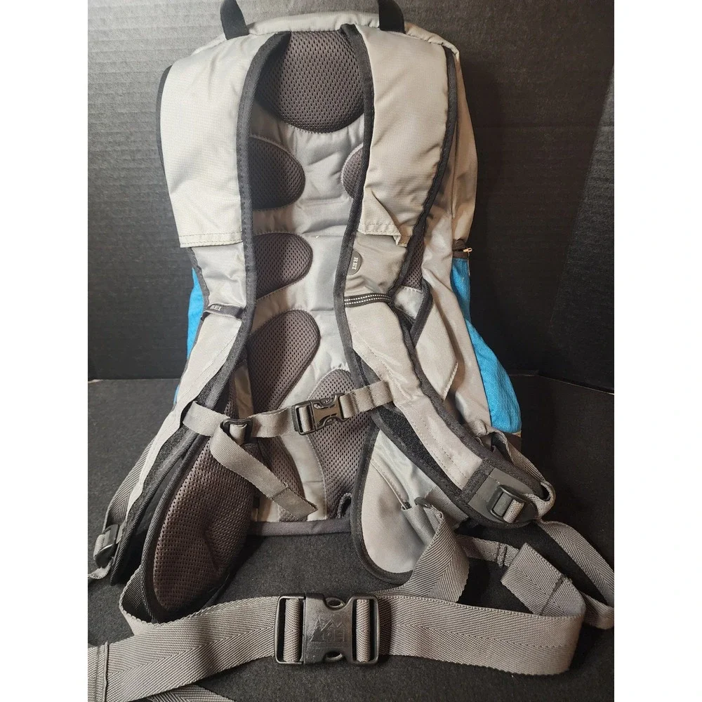REI Recreational Equipment Inc Hydration Backpack Blue Grey Nalgene Compatible